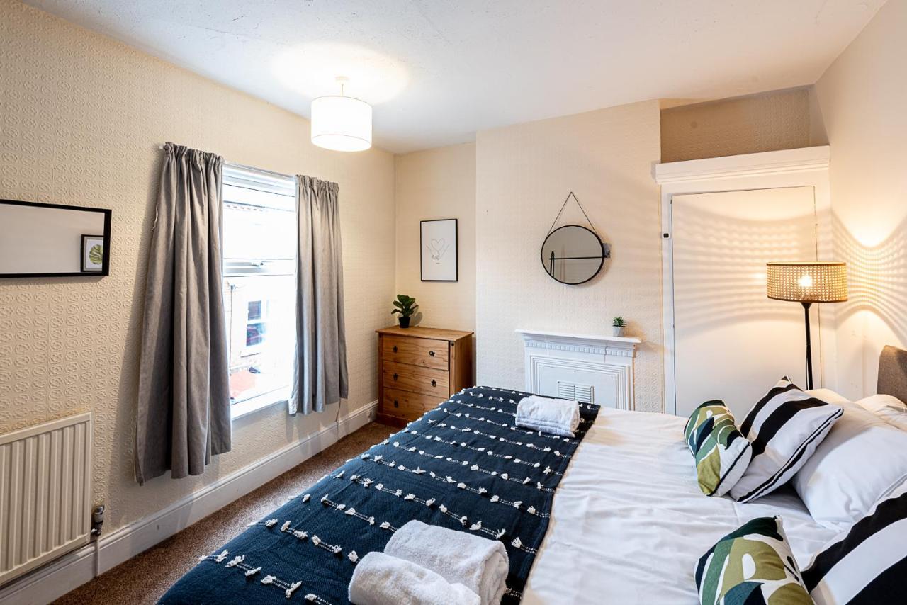 2 Bed, Up To 6 Guests Near Chester City Centre Ngoại thất bức ảnh